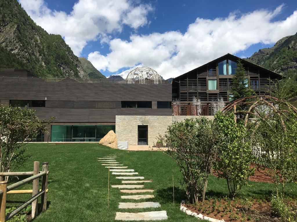 Nh Collection Alagna Mirtillo Rosso Zewnętrze zdjęcie